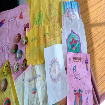 Arts and Crafts  Program